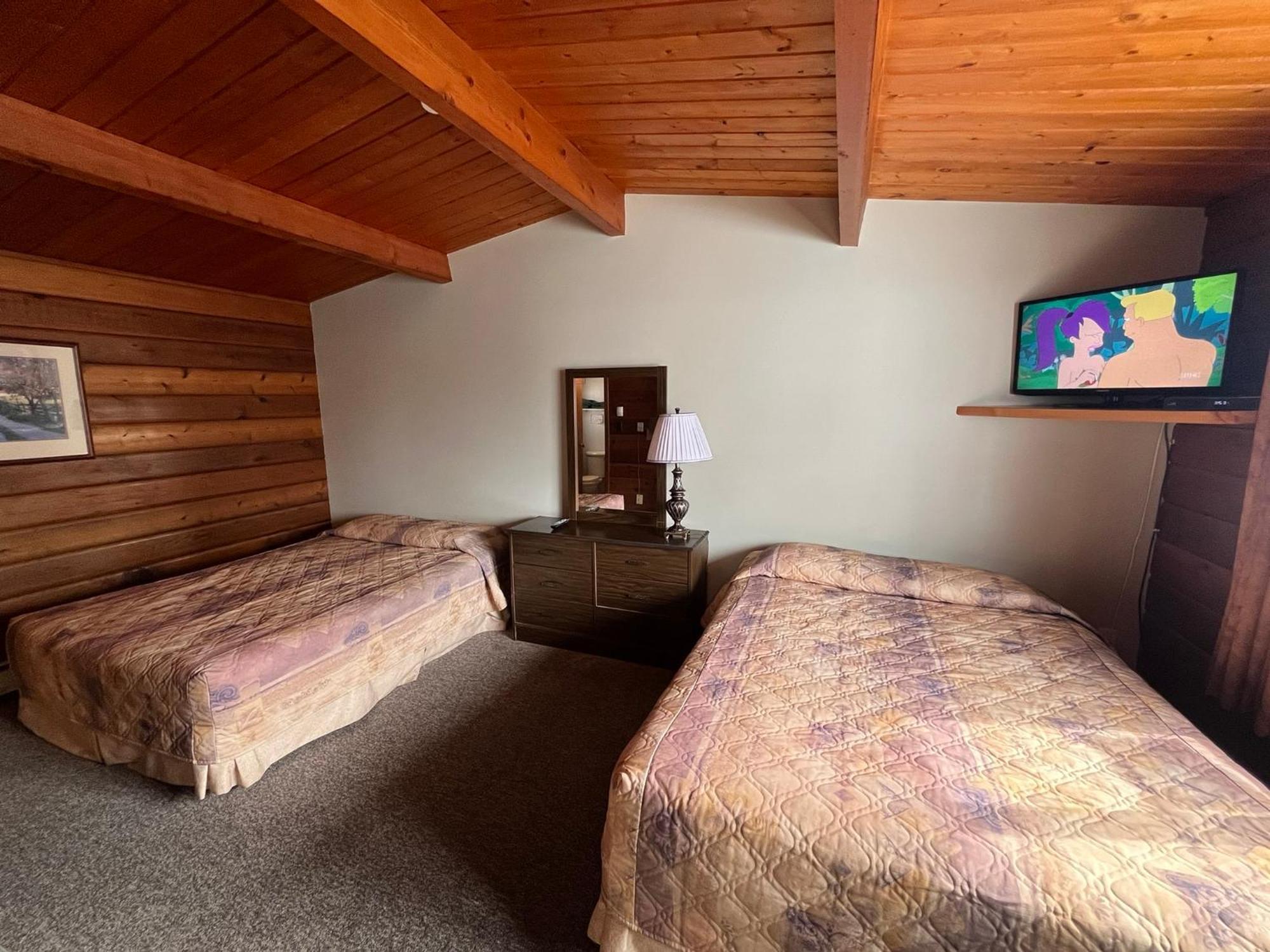 Raccoon Lodge Motel Sylvan Lake Εξωτερικό φωτογραφία