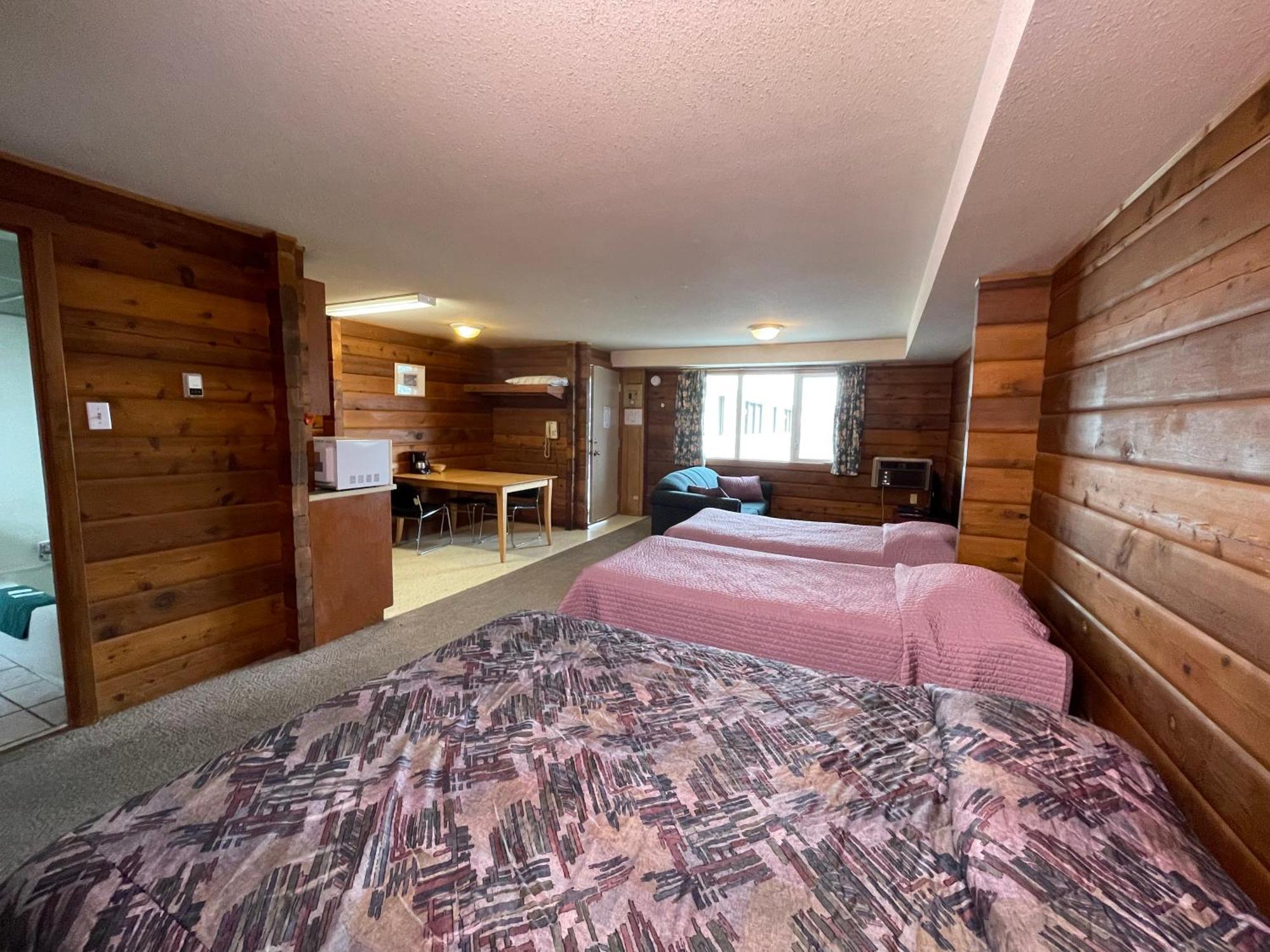 Raccoon Lodge Motel Sylvan Lake Εξωτερικό φωτογραφία